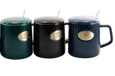 Кружка керамическая 420мл с крышкой FASHION